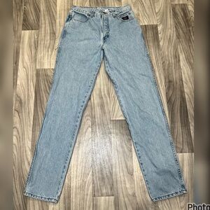 WOMENS SIZE 8 HARLEY DAVIDSON HIGH RISE LIGHT WASH JEANS MADE IN THE USA